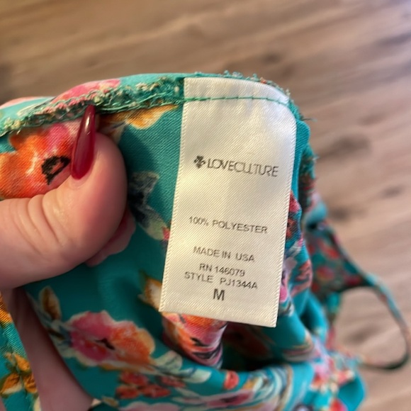 Love Culture Vintage Teal & Pink Floral Wide Leg Short V Neck Sleeveless Romper - Picture 11 of 11